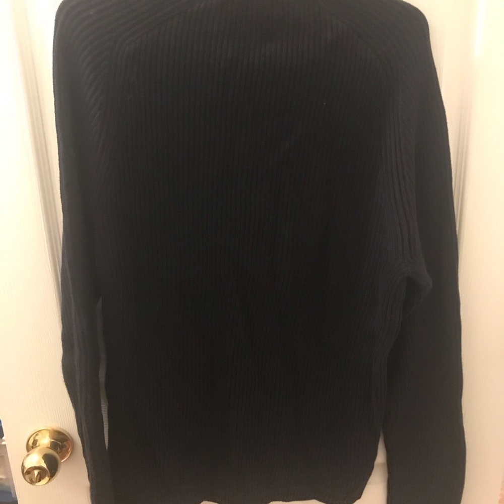 Gap Medium - image 2